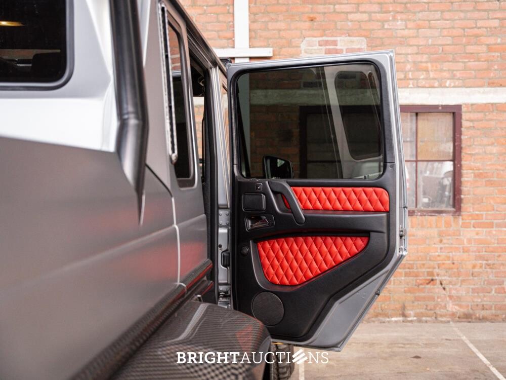 Mercedes-Benz G65 AMG 6.0 V12 6X6 Mansory Gronos 612pk, NL-kenteken