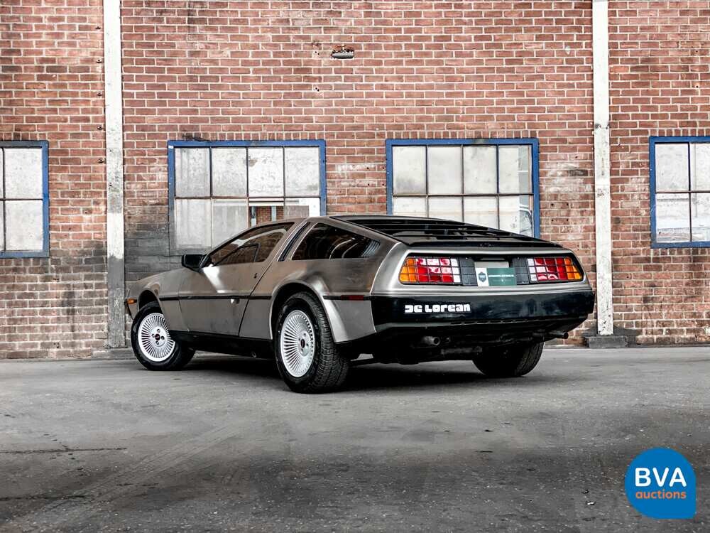 DeLorean DMC-12 1981.