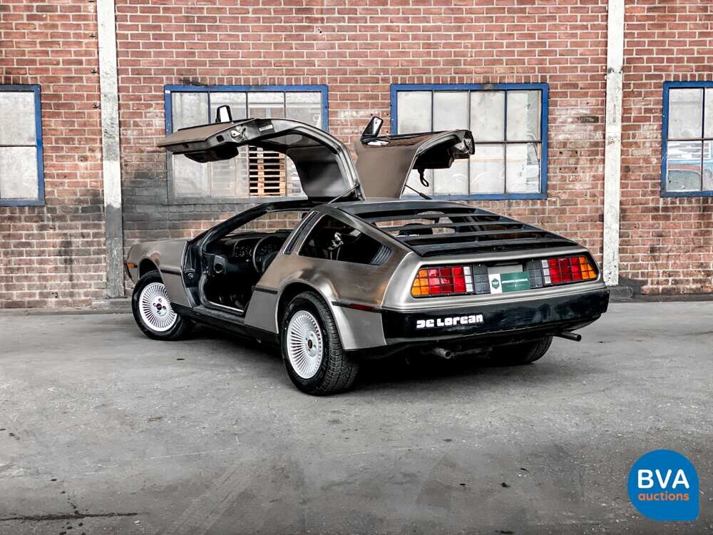 DeLorean DMC-12 1981.
