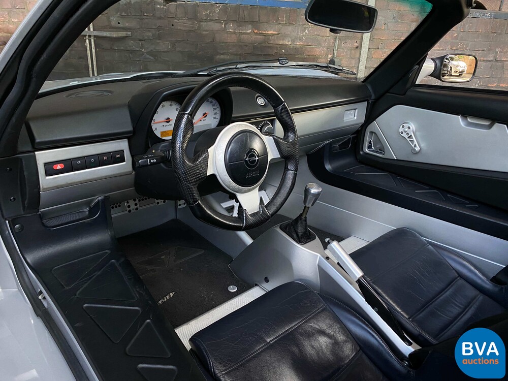 Opel Speedster 2.2 150 PS 2001.