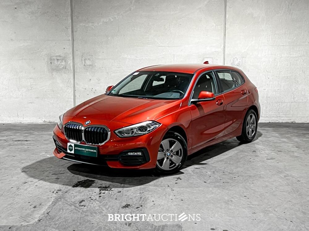 BMW 118i Business Edition 136pk 2022 (Origineel-NL) 1-serie, P-486-BZ