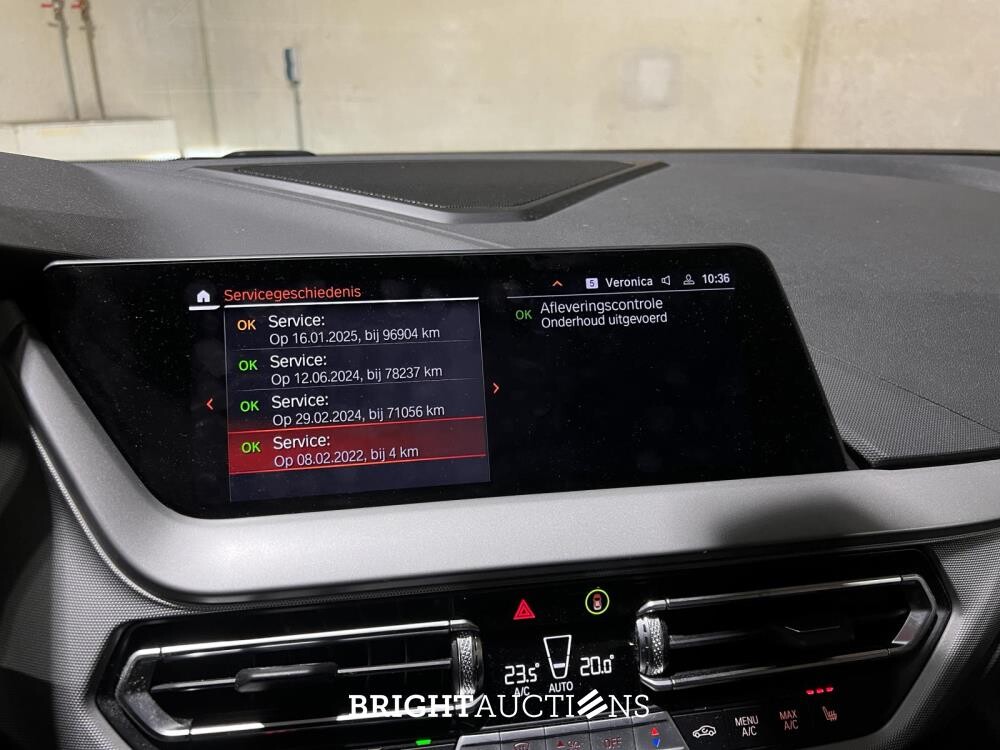 BMW 118i Business Edition 136pk 2022 (Origineel-NL) 1-serie, P-486-BZ