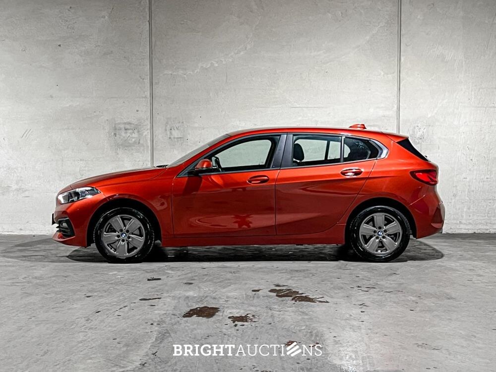 BMW 118i Business Edition 136pk 2022 (Origineel-NL) 1-serie, P-486-BZ