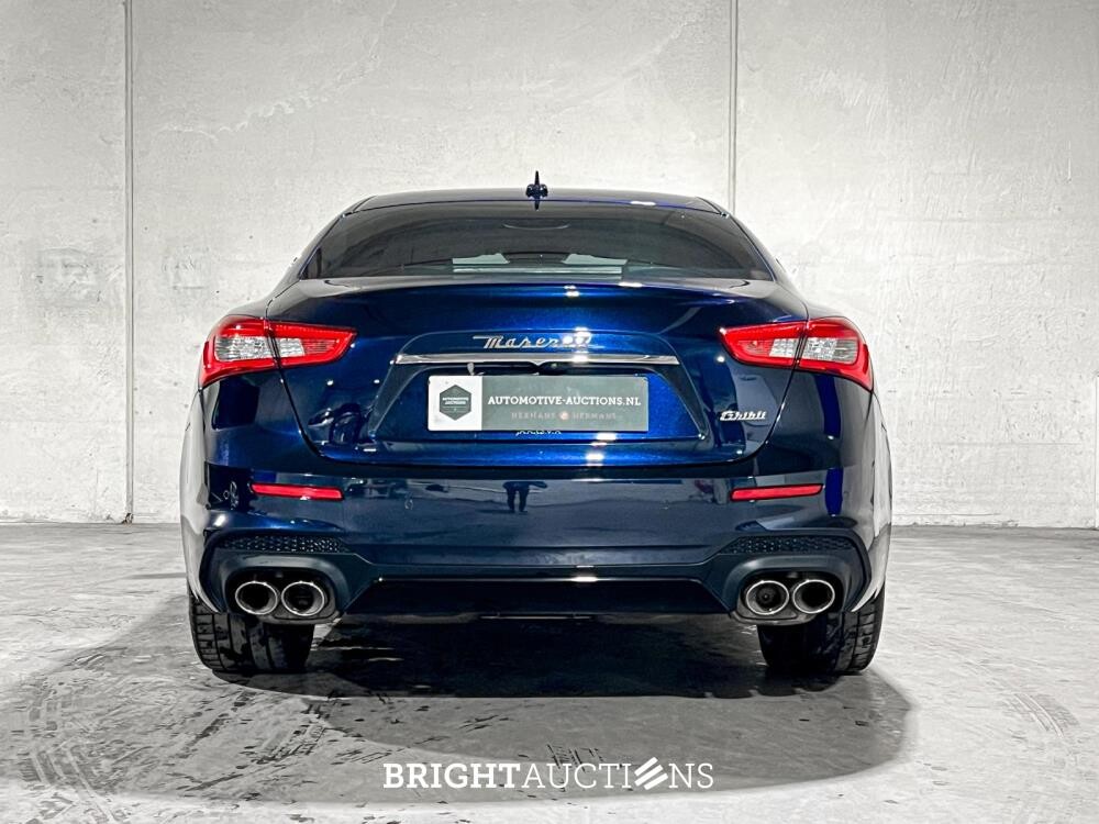 Maserati Ghibli 3.0 V6 GranLusso 349pk 2019 (Origineel-NL), XJ-658-T