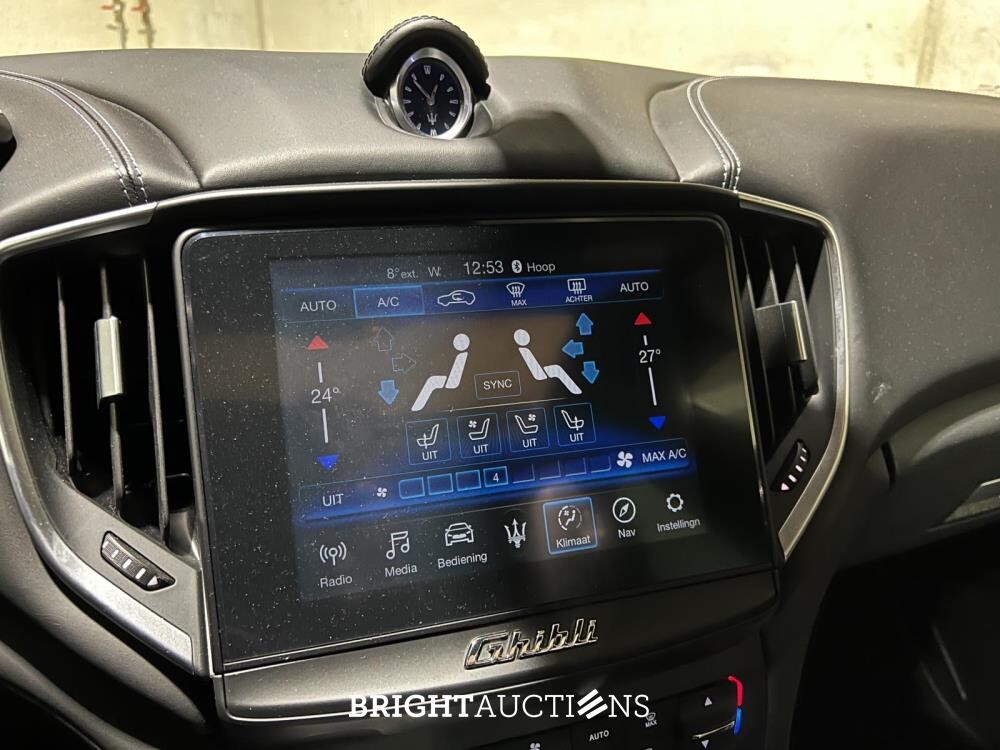 Maserati Ghibli 3.0 V6 GranLusso 349pk 2019 (Origineel-NL), XJ-658-T