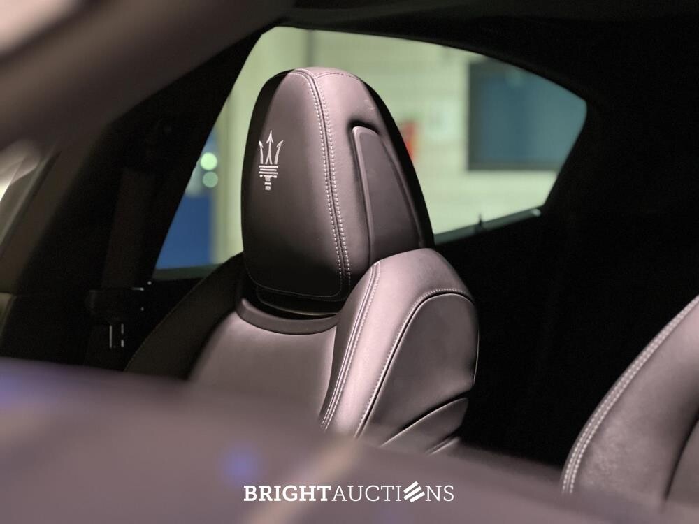 Maserati Ghibli 3.0 V6 GranLusso 349pk 2019 (Origineel-NL), XJ-658-T