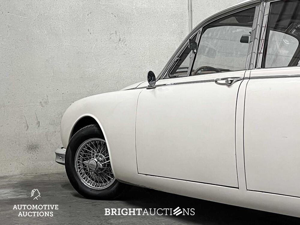 Jaguar MKII 3.8 Liter Saloon 220hp 1961 MK2, DL-36-65