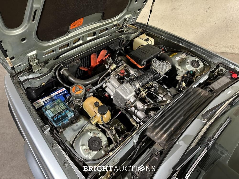 BMW 635CSi 3.4L six-in-line E24 218hp 1983 6-series Coupe, JZ-40-JP