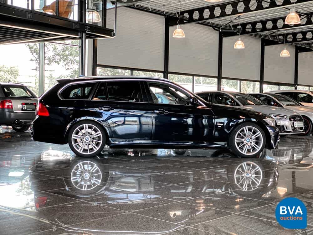 BMW 330i Touring Carbon Sport Edition M-Sport 3er 272pk 2011 -Original NL-, 36-SNZ-4.