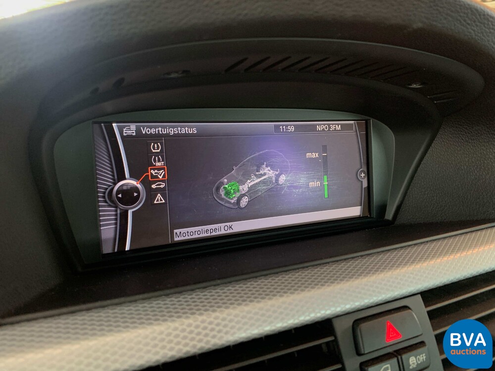 BMW 330i Touring Carbon Sport Edition M-Sport 3er 272pk 2011 -Original NL-, 36-SNZ-4.