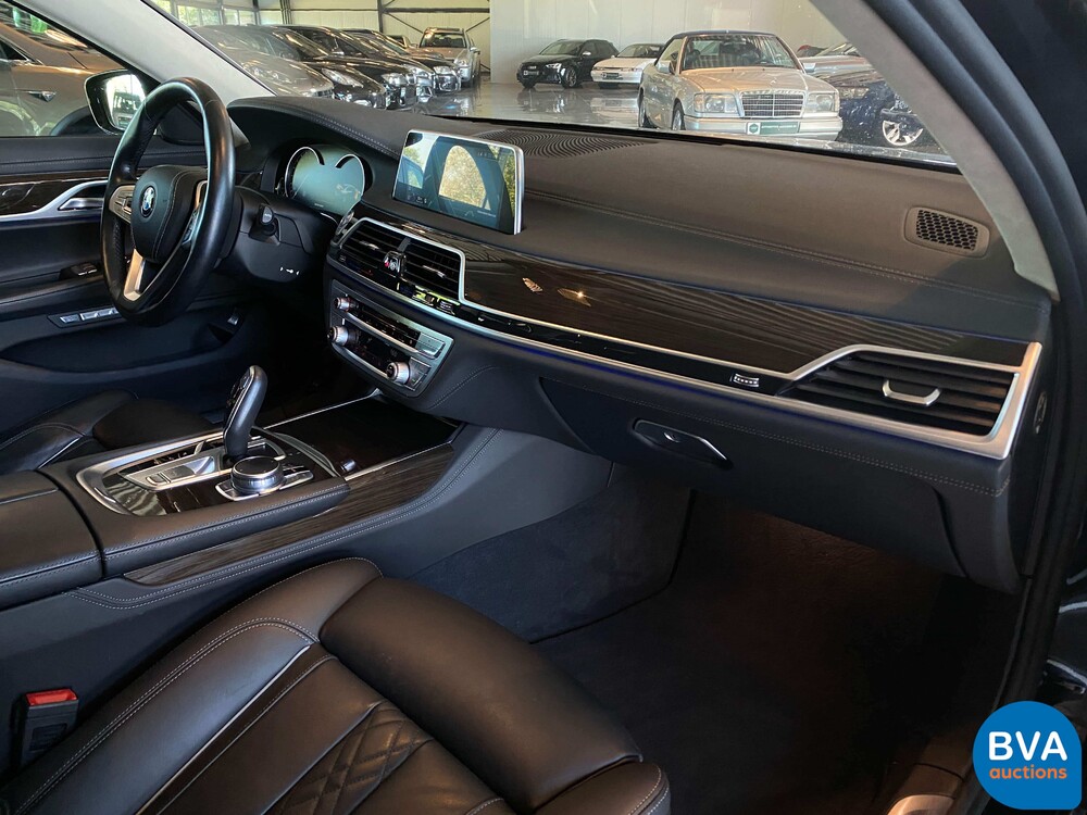 BMW 7-serie 730d Shadow-Line High Executive Innovation 2016 Facelift 265pk, NN-926-B