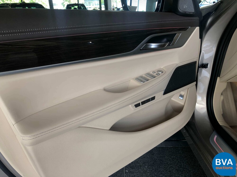 BMW 740d xDrive High Executive 7er 320PS 2017 -Org. NL-, PV-691-.