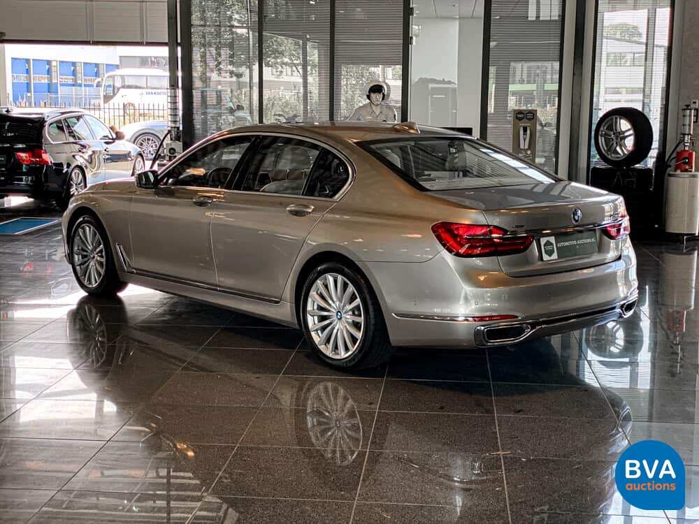BMW 740d xDrive High Executive 7er 320PS 2017 -Org. NL-, PV-691-.