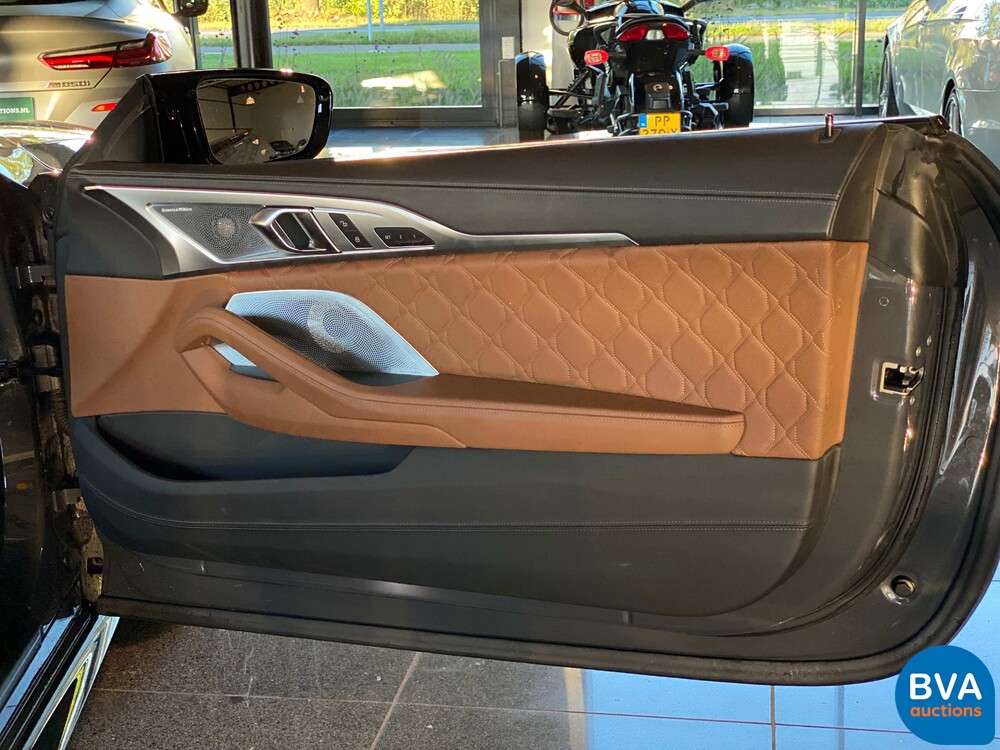 BMW M8 Competition Cabriolet 625pk 8er 2020 GARANTIE -Original NL-, H-689-TD.