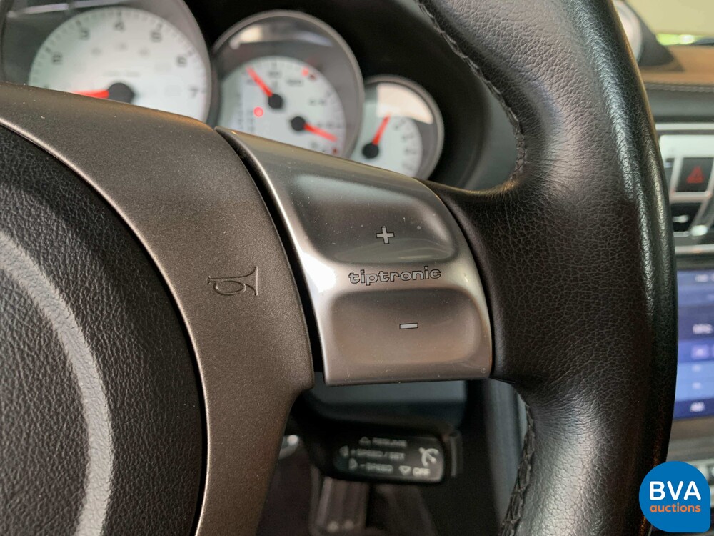 Porsche 9113.8 Carrera 4S Coupe 997 355 PS 2006, J-994-LS.