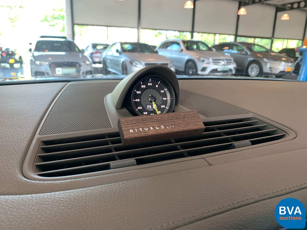 Porsche Panamera 4 Sport Turismo 2.9 E-Hybrid 462 PS 2018 Plug-In Hybrid -Org. NL-, SF-382-Z.