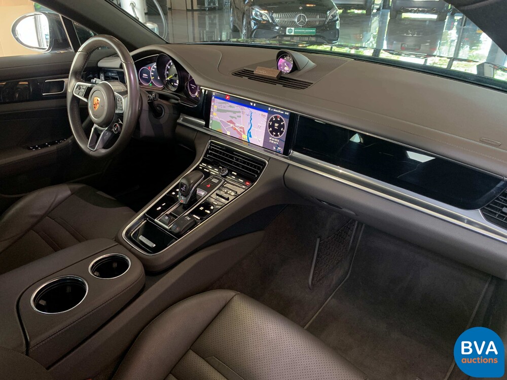 Porsche Panamera 4 Sport Turismo 2.9 E-Hybrid 462 PS 2018 Plug-In Hybrid -Org. NL-, SF-382-Z.