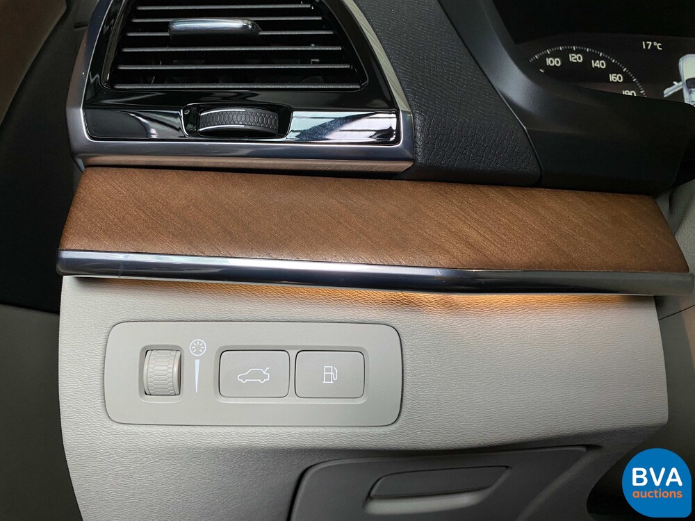 Volvo XC90 2.0 T8 Twin Engine Plug-In Hybrid AWD Beschriftung 7-Personen 407pk 2015, HR-456-T.