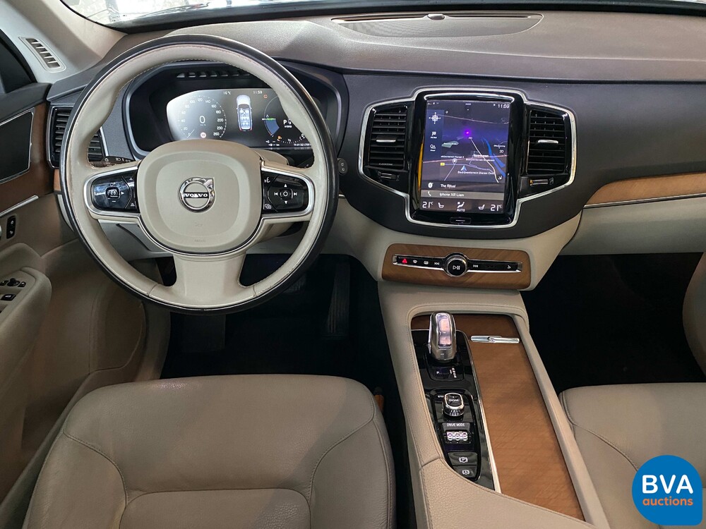 Volvo XC90 2.0 T8 Twin Engine Plug-In Hybrid AWD Beschriftung 7-Personen 407pk 2015, HR-456-T.