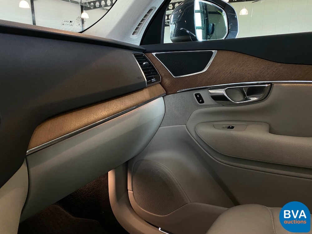 Volvo XC90 2.0 T8 Twin Engine Plug-In Hybrid AWD Beschriftung 7-Personen 407pk 2015, HR-456-T.