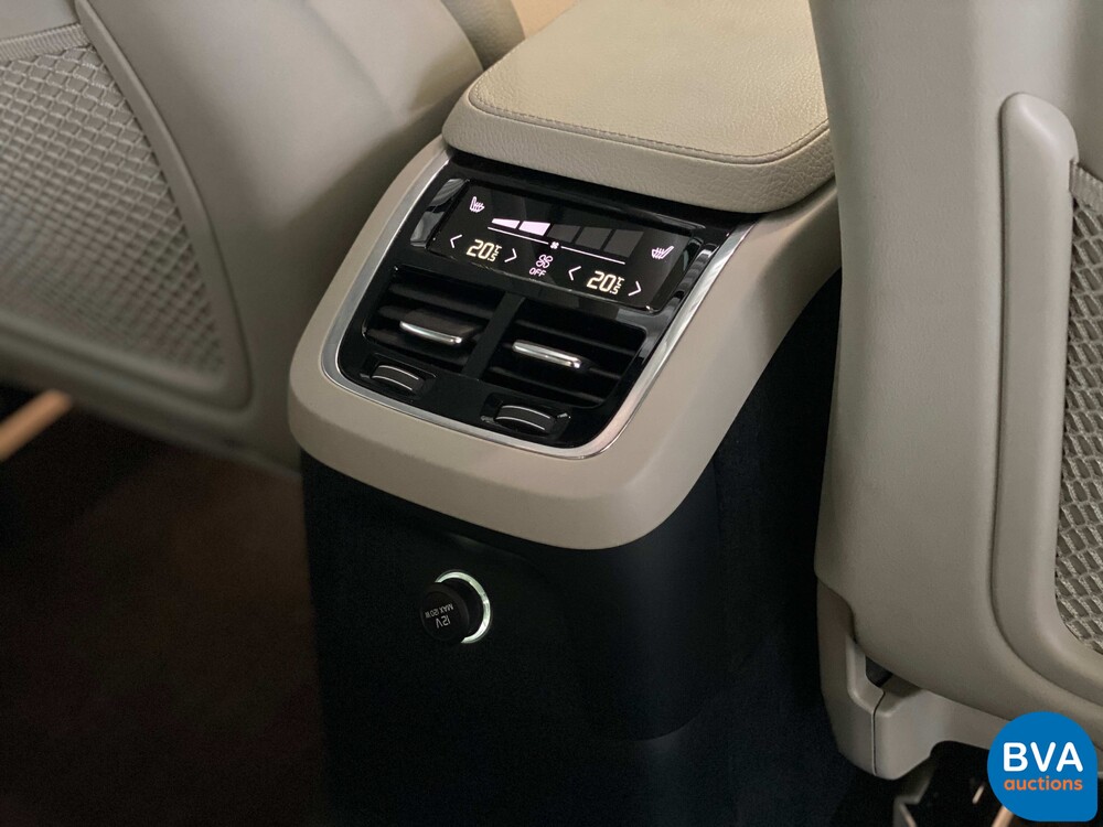 Volvo XC90 2.0 T8 Twin Engine Plug-In Hybrid AWD Beschriftung 7-Personen 407pk 2015, HR-456-T.