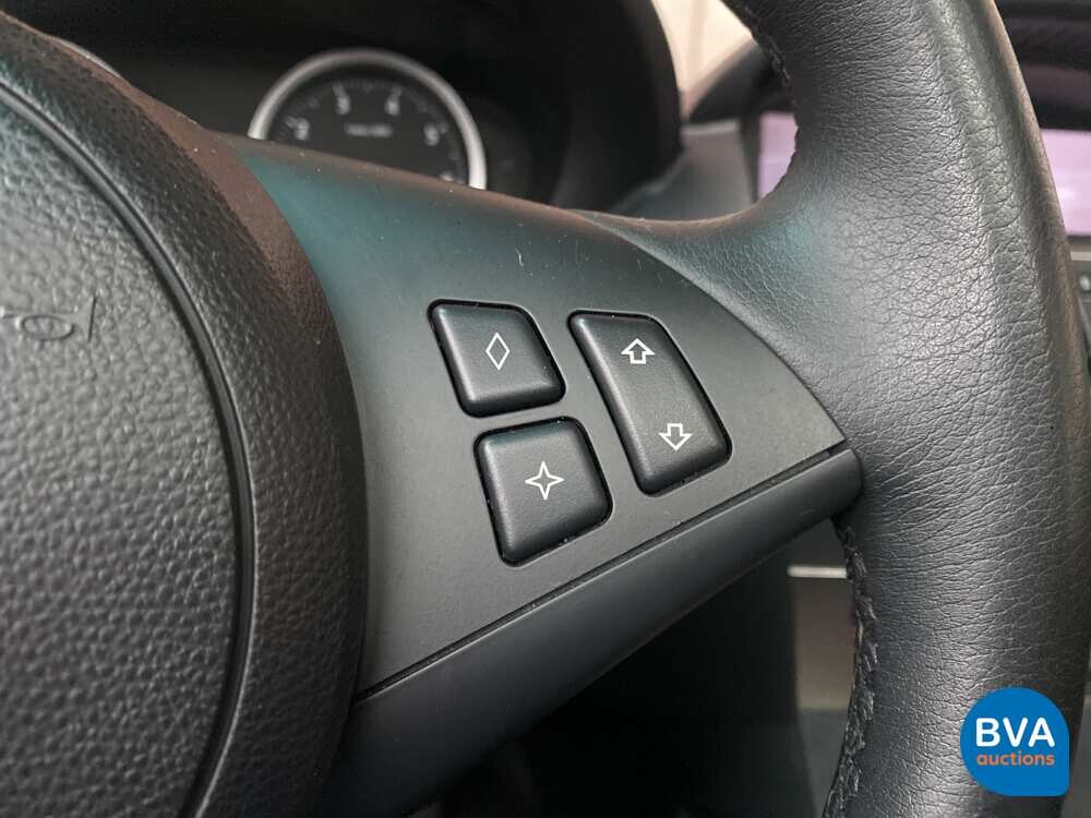 BMW 650i 4.8L 6-serie 650 Coupé Automaat 367pk, 94-HJZ-5