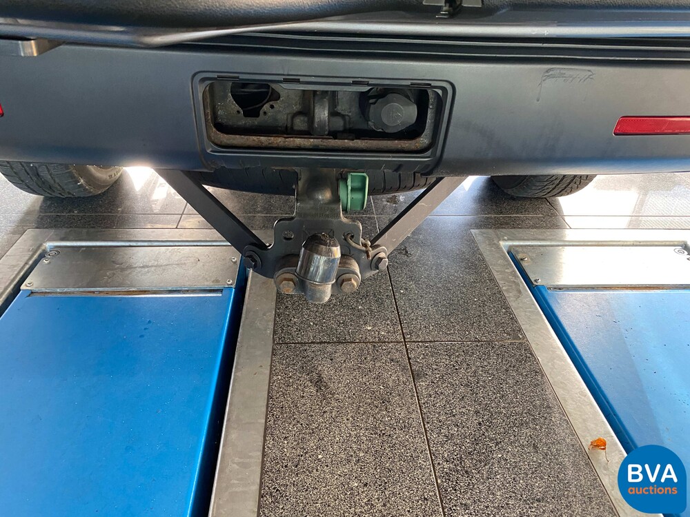 Land Rover Discovery 2.7 TdV6 S 190pk 2008 -Org NL-, 61-ZG-DZ