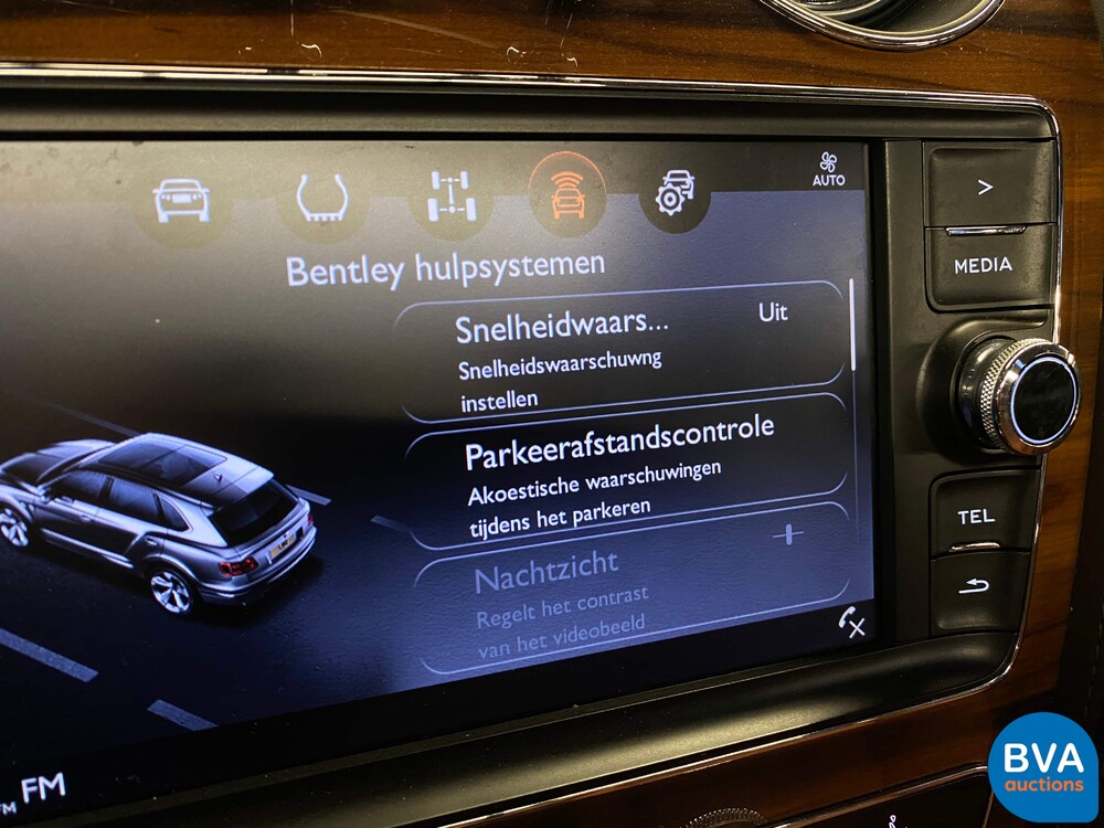Bentley Bentayga 6.0 W12 608pk 2018 -Original NL-, RK-639-X.