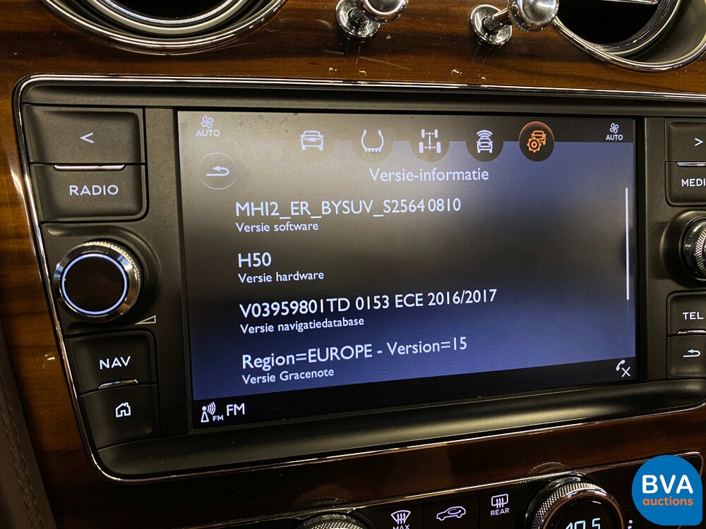 Bentley Bentayga 6.0 W12 608pk 2018 -Original NL-, RK-639-X.