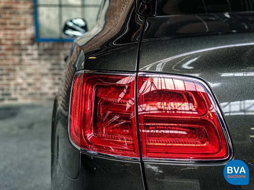 Bentley Bentayga 6.0 W12 608pk 2018 -Original NL-, RK-639-X.