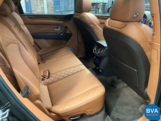 Bentley Bentayga 6.0 W12 608pk 2018 -Original NL-, RK-639-X.