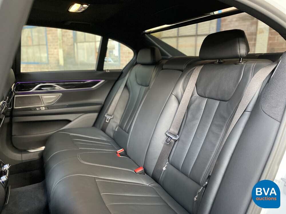 BMW 745th M-Sport 7er 394 PS 2021 -GARANTIE-.