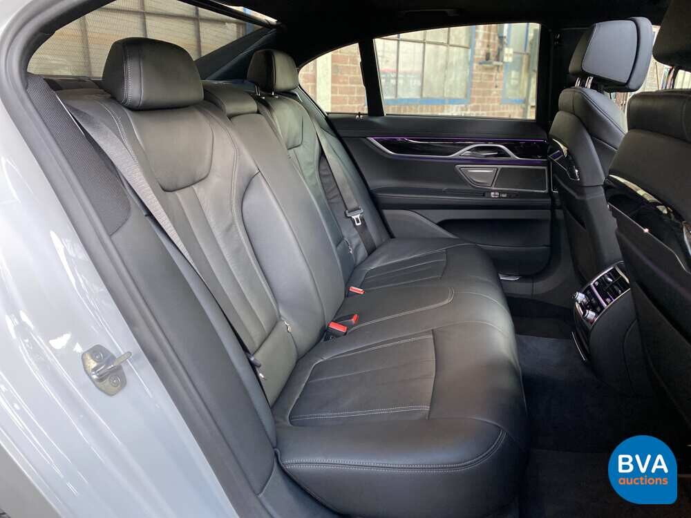 BMW 745th M-Sport 7er 394 PS 2021 -GARANTIE-.