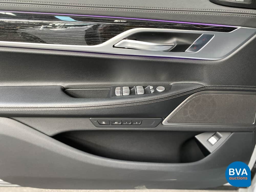 BMW 745th M-Sport 7er 394 PS 2021 -GARANTIE-.