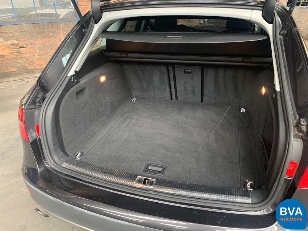 Audi A4 allroad quattro 2.0 TFSI S-Linie 211 PS 2013, GB-950-Z.