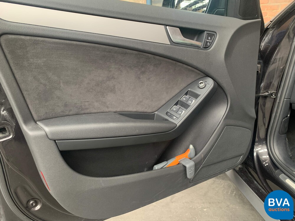 Audi A4 allroad quattro 2.0 TFSI S-Linie 211 PS 2013, GB-950-Z.