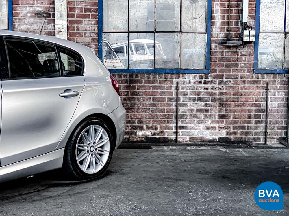 BMW 118d 1er M-Sport 136PS 2011 -Org. NL-, 97-PLX-6.