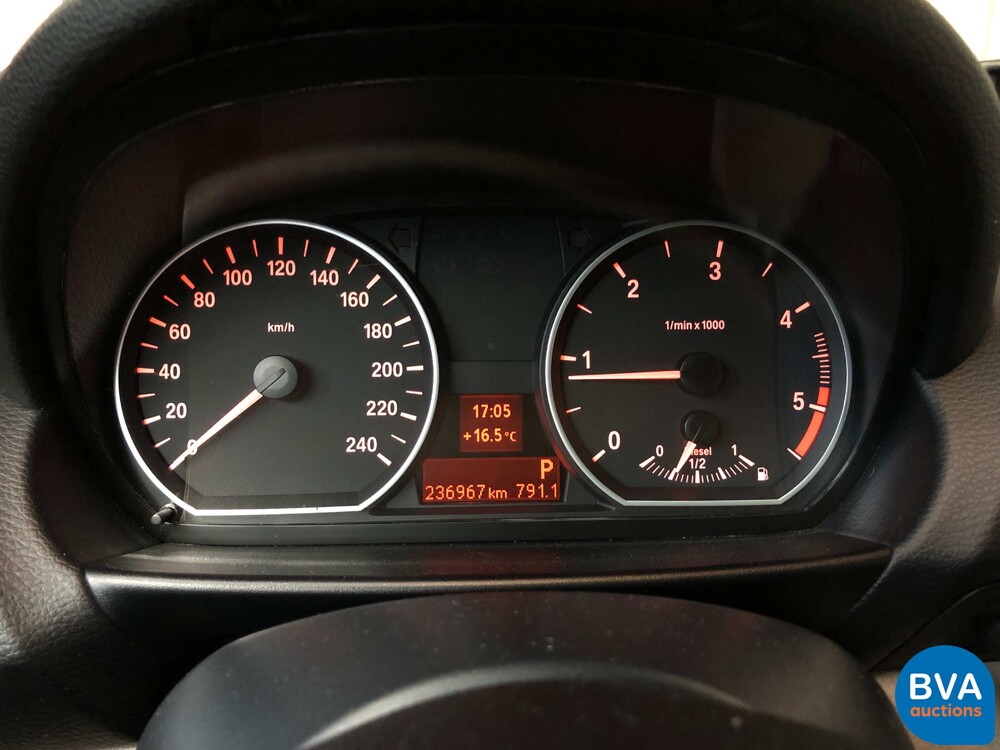 BMW 118d 1er M-Sport 136PS 2011 -Org. NL-, 97-PLX-6.