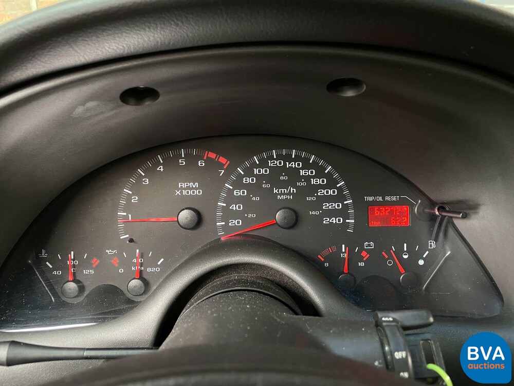 Chevrolet Camaro Coupé 194 PS 2001.