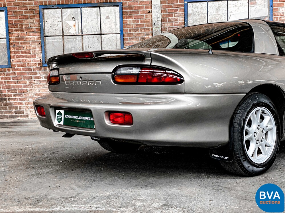 Chevrolet Camaro Coupé 194 PS 2001.