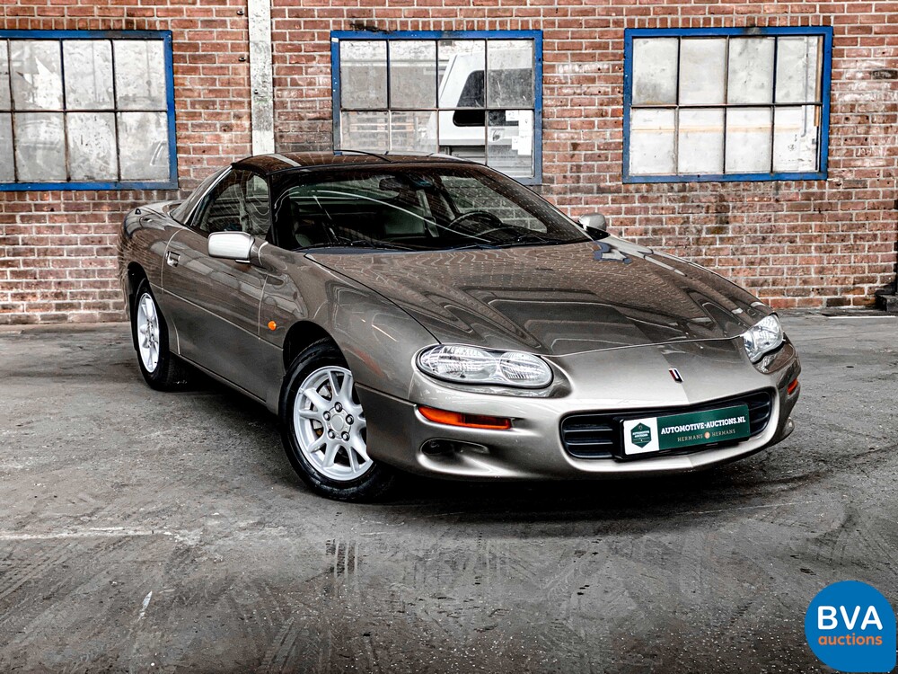 Chevrolet Camaro Coupé 194 PS 2001.