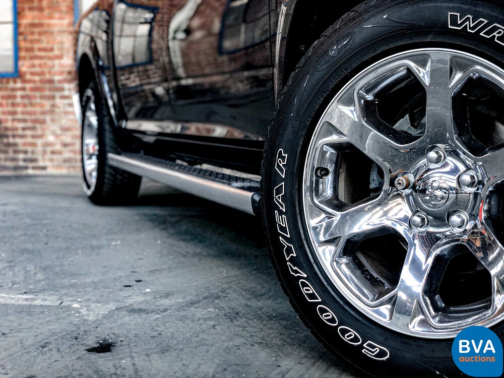 Dodge Ram 1500 5.7 V8 Quad Cab 6'4 401 PS 2015 -Org. NL-, VN-528-K.