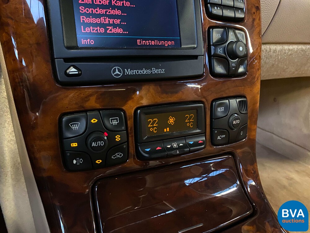 Mercedes-Benz CL500 C215 5.0 V8 2002.