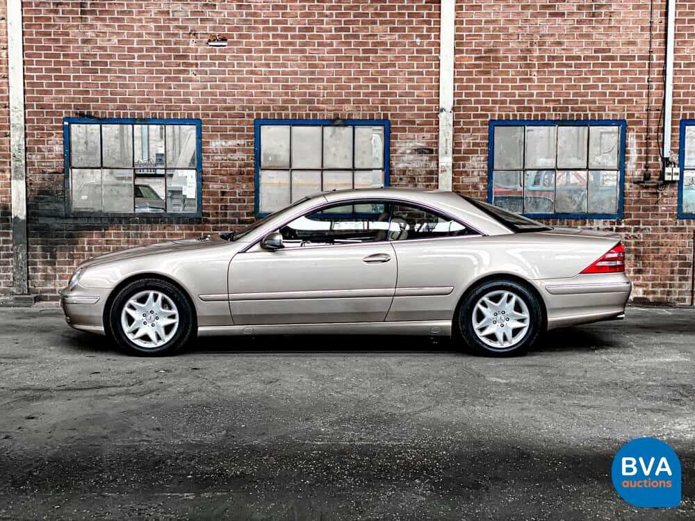 Mercedes-Benz CL500 C215 5.0 V8 2002.
