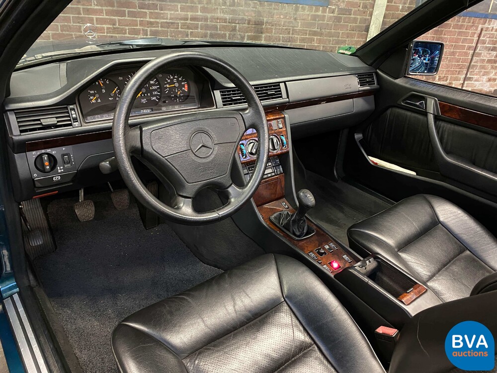 Mercedes-Benz E200 Cabrio W124 C 1995.