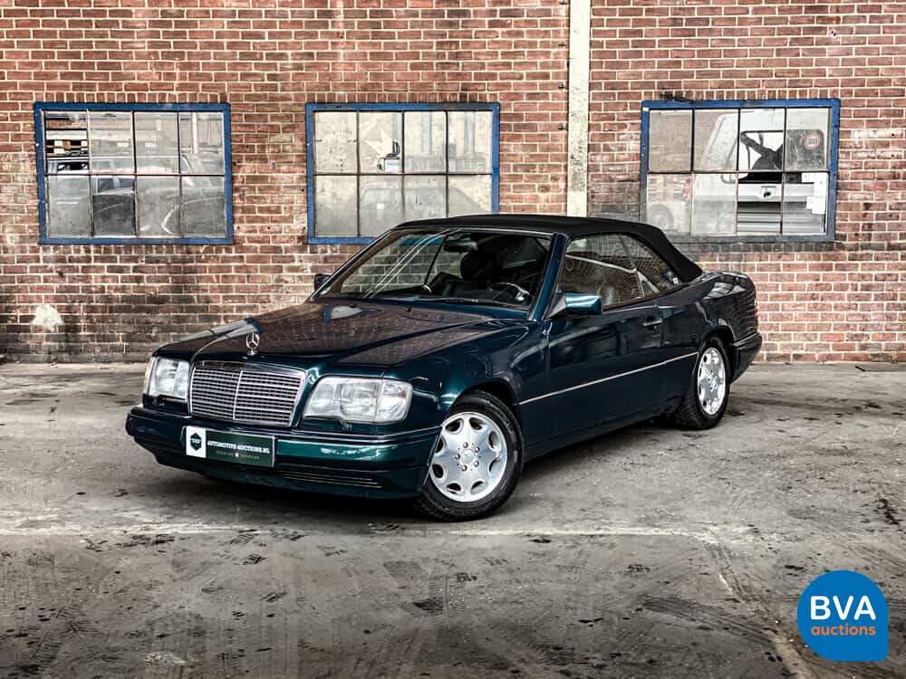 Mercedes-Benz E200 Cabrio W124 C 1995.