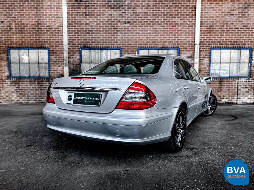 Mercedes-Benz E2803.0 V6 E-Klasse 231 PS 2007 -Org. NL-, 18-TT-NX.