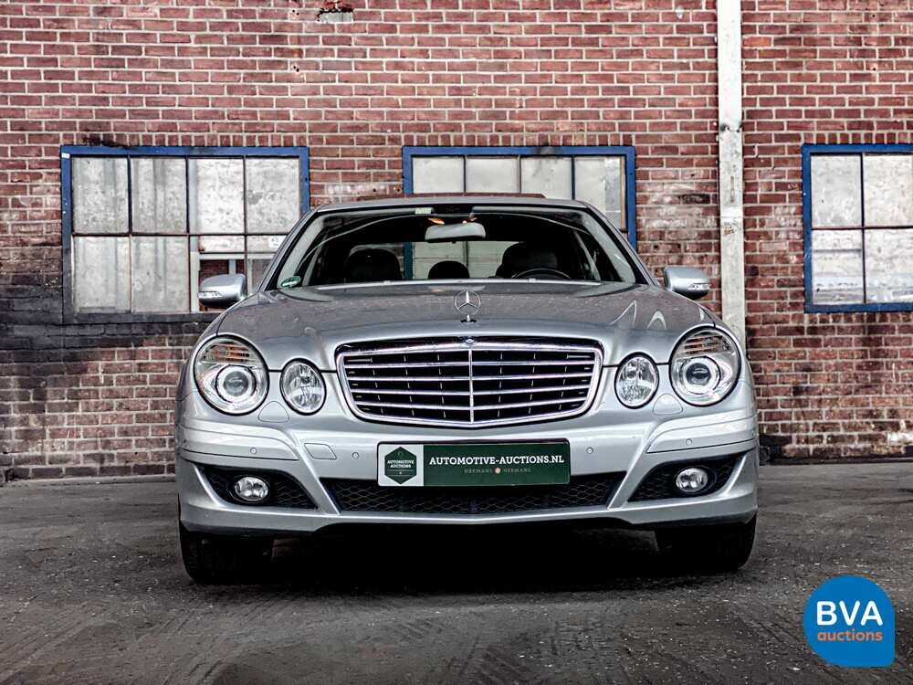 Mercedes-Benz E2803.0 V6 E-Klasse 231 PS 2007 -Org. NL-, 18-TT-NX.