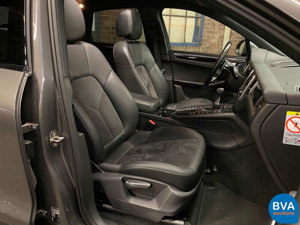 Porsche Macan S3.0 V6 340 PS 2015.