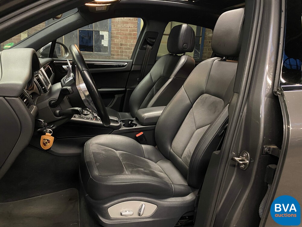 Porsche Macan S3.0 V6 340 PS 2015.
